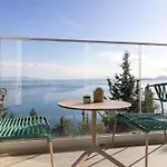 Luxurioese Mit Meerblick Stoa Serenity By Interhome Lejlighed Nisaki (Corfu)